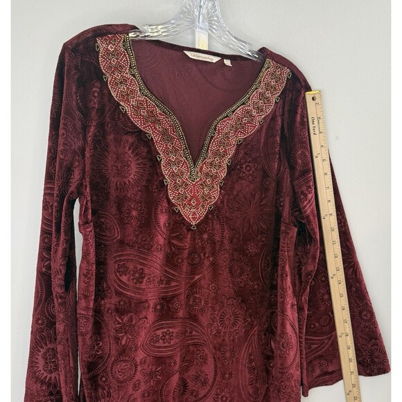 Soft Surroundings Burgundy Velvet Tunic Top L Embroidered Beaded Boho Holiday - Picture 4 of 8
